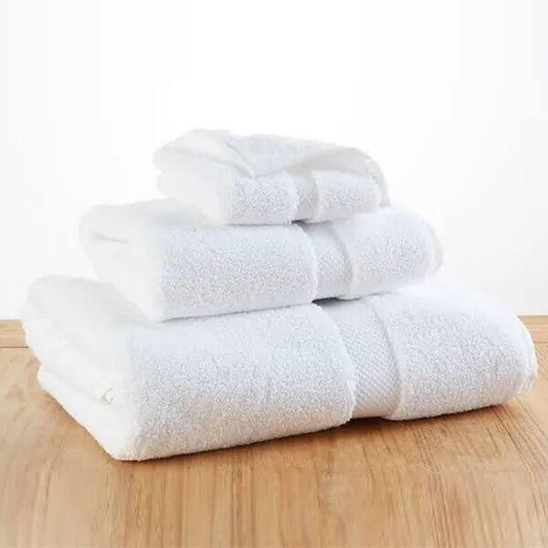 white-towels