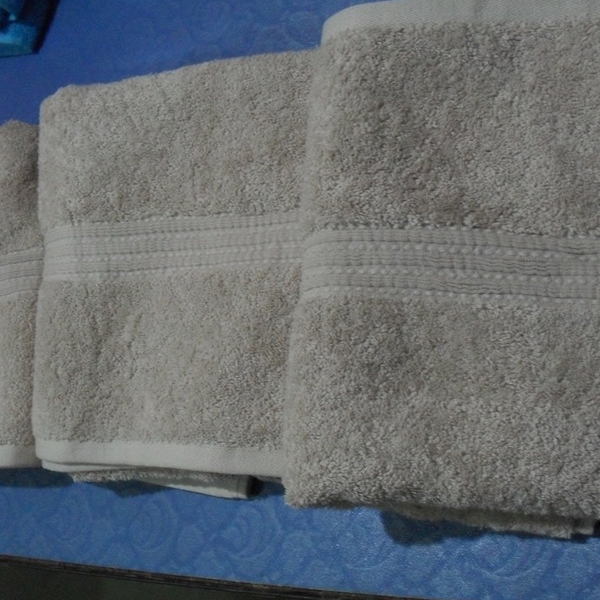 grey color towels