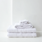 White economy bath towel